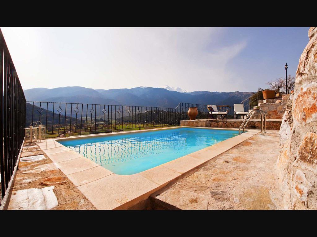 Stone Built Villa Galatia, Poolside & Perfect View Karés Екстериор снимка