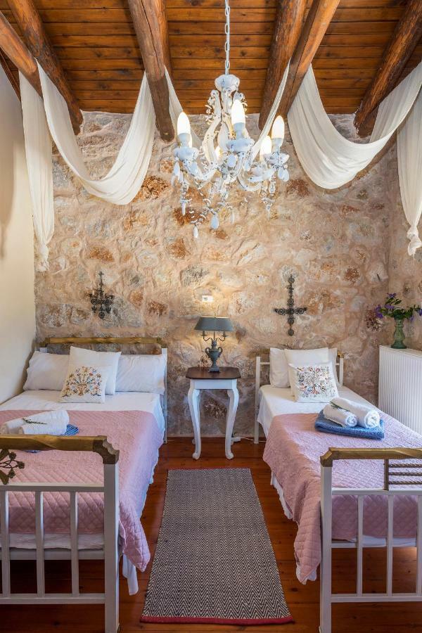 Stone Built Villa Galatia, Poolside & Perfect View Karés Екстериор снимка