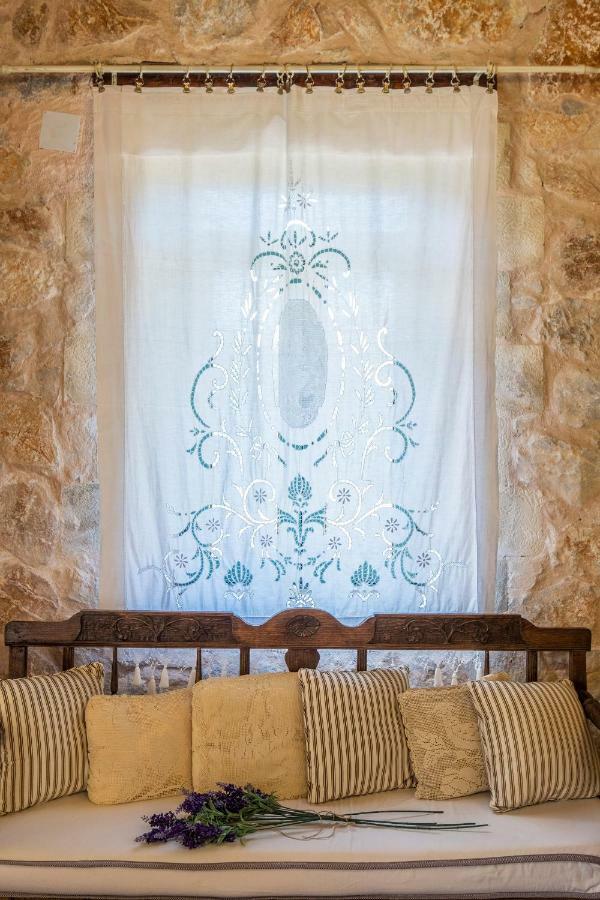 Stone Built Villa Galatia, Poolside & Perfect View Karés Екстериор снимка